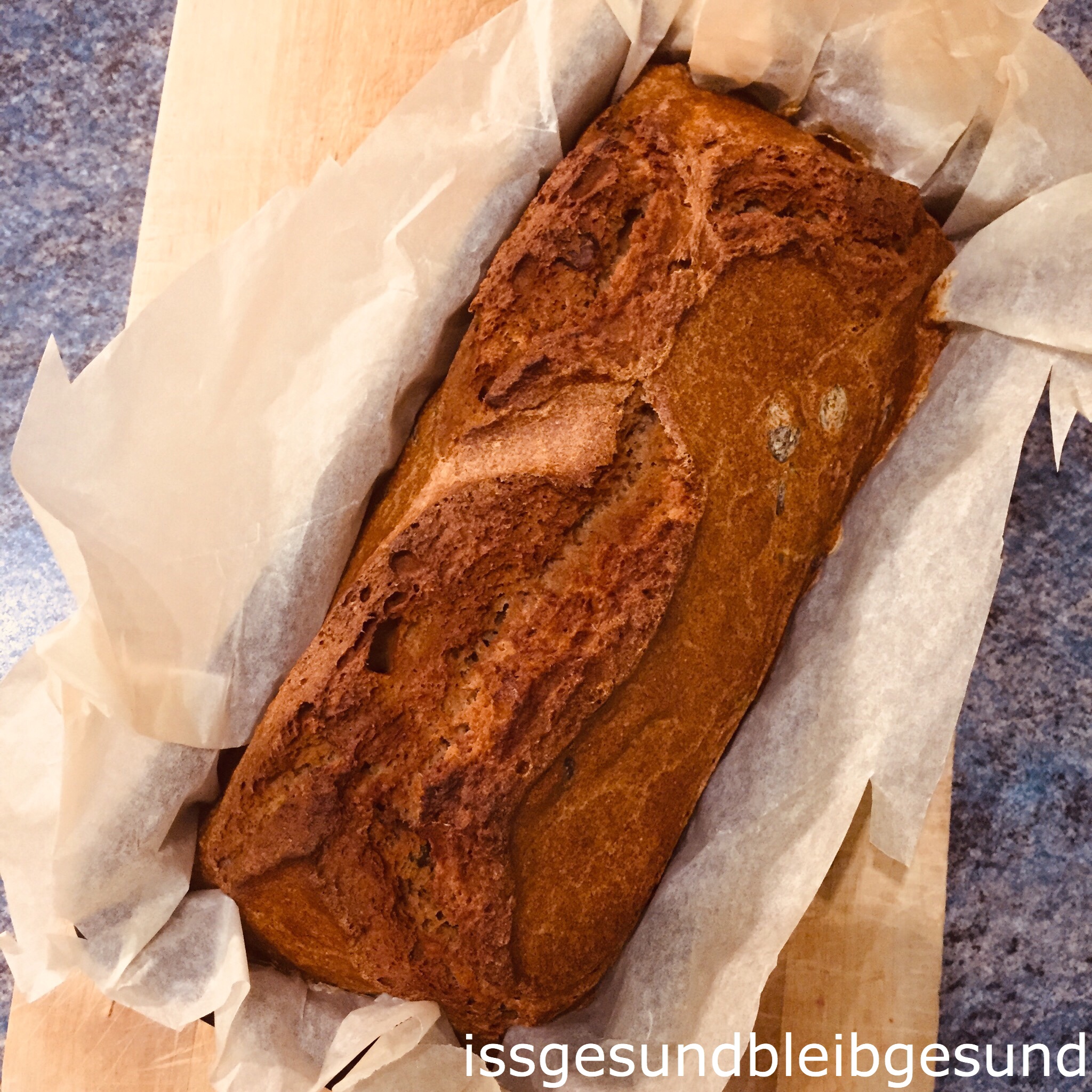 Vollkorn-Dinkelbrot mit Kürbiskernen – issgesundbleibgesund Vollkorn-Dinkelbrot mit Kürbiskernen – issgesundbleibgesund